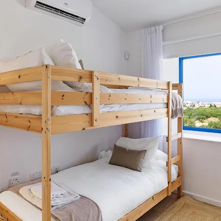 Orchard - Newly Refreshed, Myconian Design With Infinity Pool, Close To Profitis Elias And Located Five Minutes Away From The Heart Of *