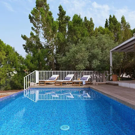 Orchard - Newly Refreshed, Myconian Design With Infinity Pool, Close To Profitis Elias And Located Five Minutes Away From The Heart Of * Protaras